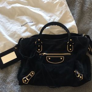 SOLD ON DEPOP - Black suede balenciaga city bag
